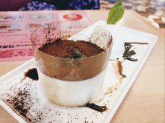 -必胜客(上地华联店)