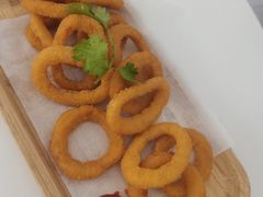 洋葱圈-伊诺咖啡(东川路店)