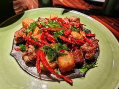 盐煎一口牛肋粒-粤·向群饭店(麓景路店)