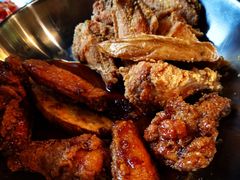 原味炸鸡和酱油鸡双拼-MI WU FACTORY米屋美食工厂餐厅(绿地店)