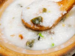 小煲皮蛋瘦肉粥-南拳十三姨·潮汕砂锅粥(世纪金源店)