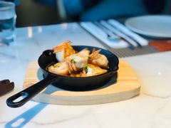 橄榄油煎蒜香虾-MOCUS莫卡斯餐厅(祥云小镇店)
