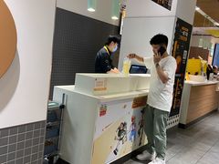 -麦当劳(百联西郊购物中心店)
