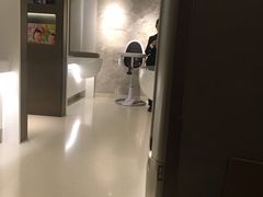 -香港ELEMENTS圆方