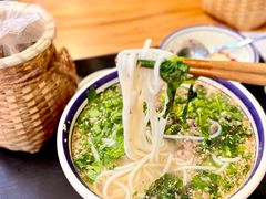 -云阿蛮云南生烫牛肉米线(奉贤路店)