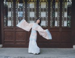 -上海绛芸轩汉服馆(松江店)