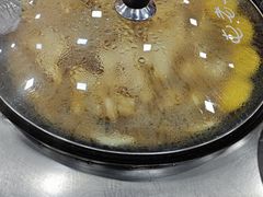 -屯老二农家铁锅炖·行业领军者(梅江店)