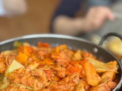 -亲昵春川鸡排(韩国美食街店)