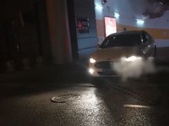 -万象城-停车场