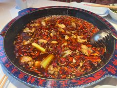 -何师傅美蛙鱼头(汉街店)