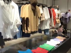 -URBAN REVIVO(荟聚中心店)