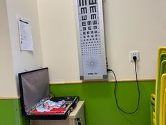 -星视野儿童近视弱视视力训练中心(富荟店)