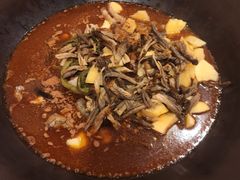 -王老六铁锅炖鱼(华阳路店)