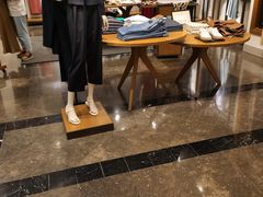 -Massimo Dutti(曲江银泰店)