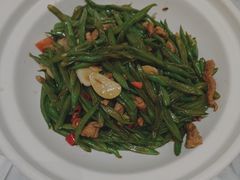 -小菜园新徽菜(宜兴八佰伴店)