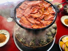 烤五花肉-品品野菜铜火锅(文汇路店)