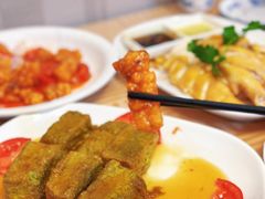 菜汁豆腐-巫记鸡饭店