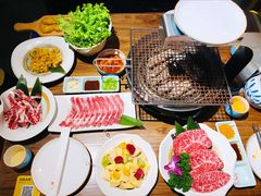 -明洞阿姨·韩式酱蟹烤肉·创意料理(三元桥店)