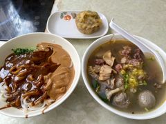 -华威达牛庄(黄埔大道西店)