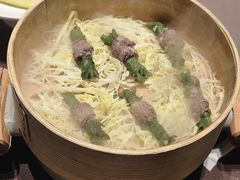 -左庭右院鲜牛肉火锅黑金店(陆家嘴中心店)