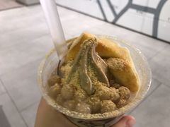 -喜茶(杭州滨江宝龙店)