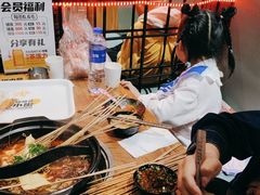 -牛小嫩串串火锅(老国贸总店)