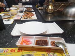 -利昂法式铁板主题餐厅(新奥购物中心店)