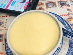 -广信牛奶甜品世家(台东店)