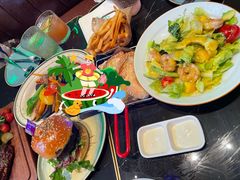 -DEEP·美式餐吧(五棵松华熙LIVE店)