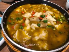 -有红鸡毛店·川菜(建设路店)