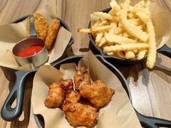 -必胜客(上地华联店)