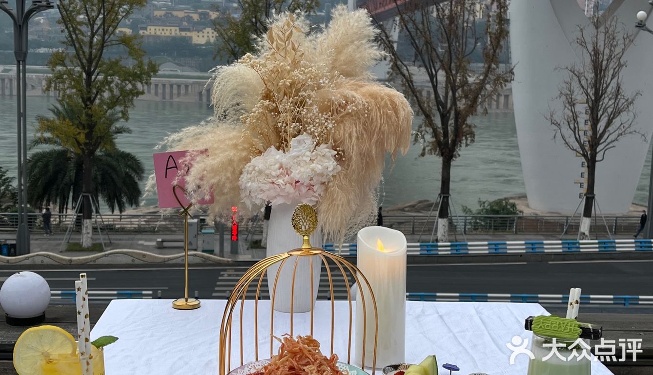 我又快乐了 这家下午茶环境真的吹爆55