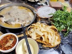 -80红枣鸡腊排骨(总店)