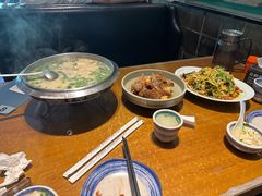-95号酱骨·一块豆腐(展春园西路店)