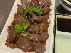 -潮界(LU·ONE凯德晶萃广场店)