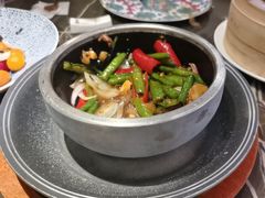 -海派悦庭·海胆烧麦·新融合菜(凯德广场店)