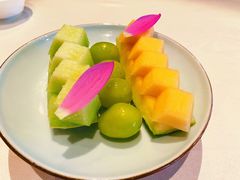餐前水果-皇朝会.经典传统粤菜(外滩店)