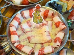 -叽叽扎扎烤肉场(生态城万达店)