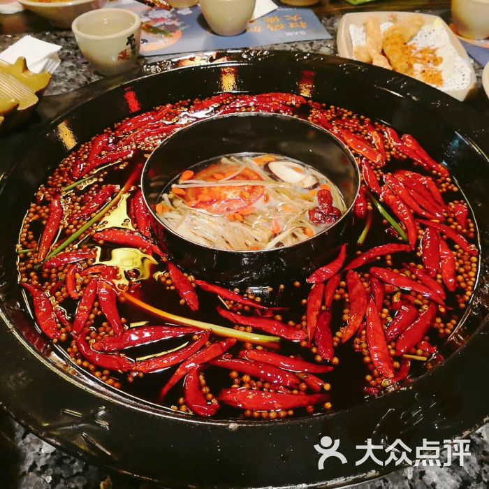 蜀大侠火锅(红牌楼店)-鸳鸯锅图片-成都美食-大众点评网