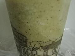 -潮汕良心果汁(金新北路店)