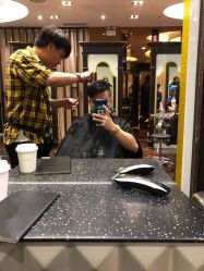 点击看大图 -八佰伴8008星级形象店