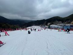 -大别山南武当滑雪场