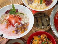 -拐枣巷小串串(财大店)