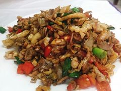白辣椒炒鸡胗-新新湘菜馆(新中街二条店)
