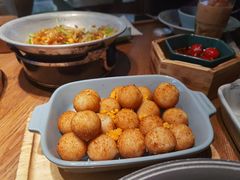 -蜜桃餐厅·伴山(湖滨商业街店)