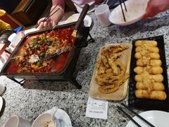 -里岛烤鱼(东港凯虹广场店)