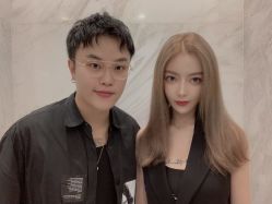 -东秀护肤造型