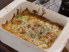 香菇鸡肉菠萝焗饭-at cafe 意大利餐厅(集美店)