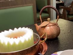 -得意咚瓜·顺德鱼生·冬瓜火锅(深圳首店)
