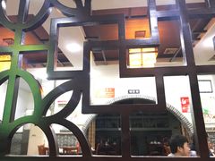 -何氏排骨(左家塘店)
